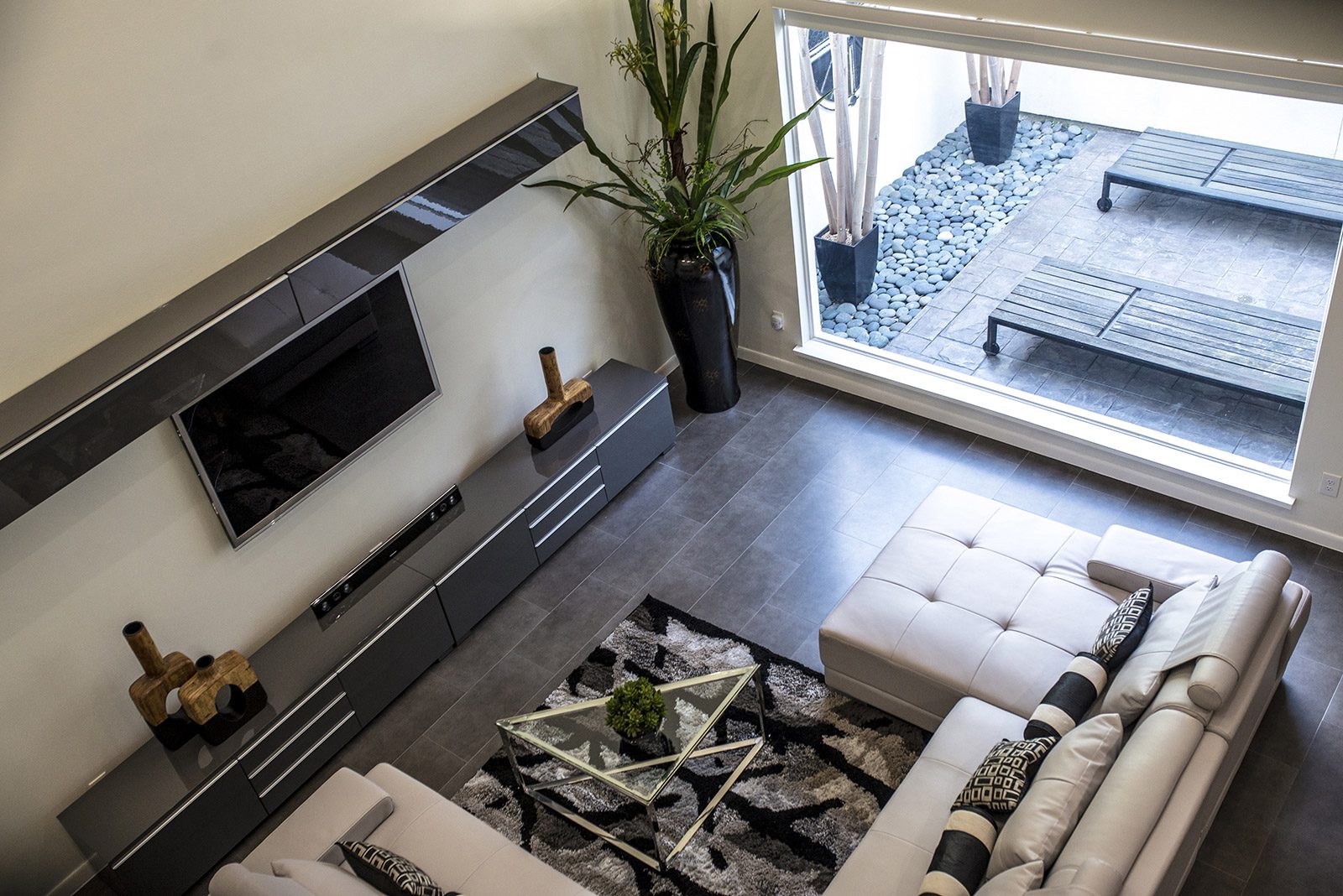 Modern Look Living Room